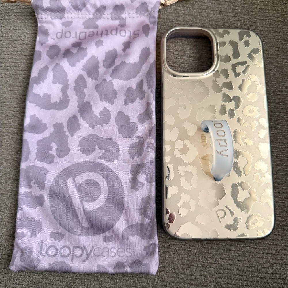 Loopy Case Gold Leopard Phone Cover